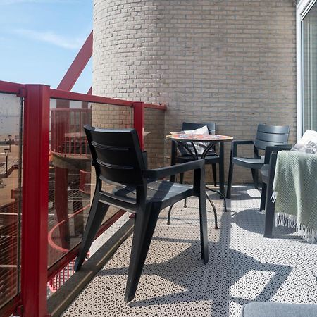 Zuiderzeestate 35, Prachtig Appartement Aan Het Ijsselmeer Макум Екстериор снимка