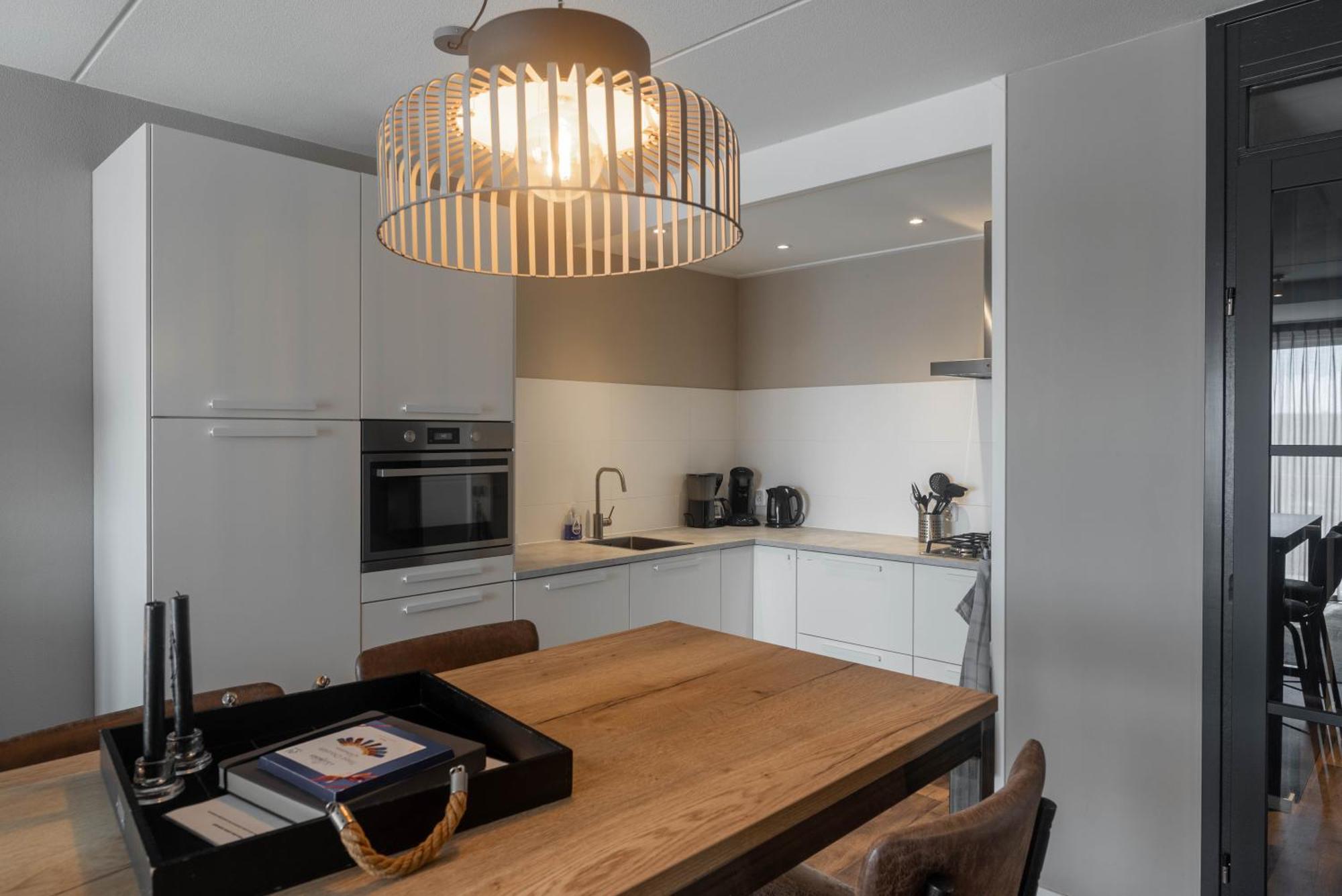 Zuiderzeestate 35, Prachtig Appartement Aan Het Ijsselmeer Макум Екстериор снимка