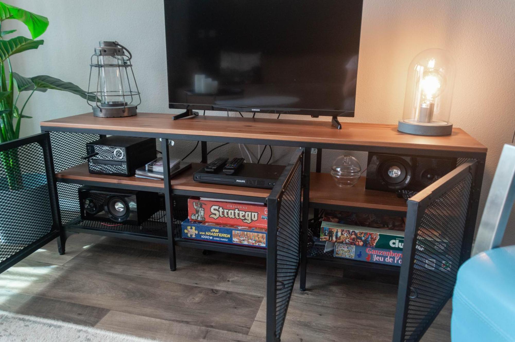 Zuiderzeestate 35, Prachtig Appartement Aan Het Ijsselmeer Макум Екстериор снимка